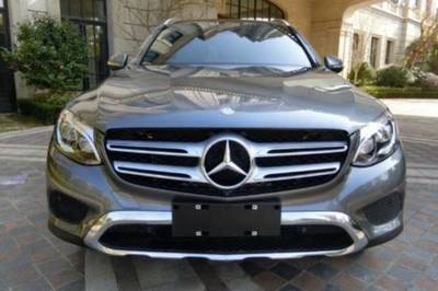 廈門湖里區(qū)二手GLC級 46.8萬深灰色2016款GLC300動感型淘車指南