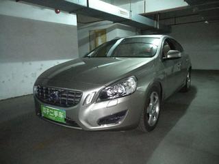 廈門中型車二手車選購指南 市場、報價與第一車網解析